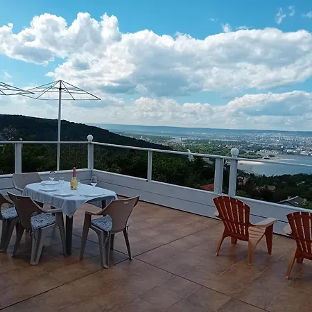 Apartment Zaliva